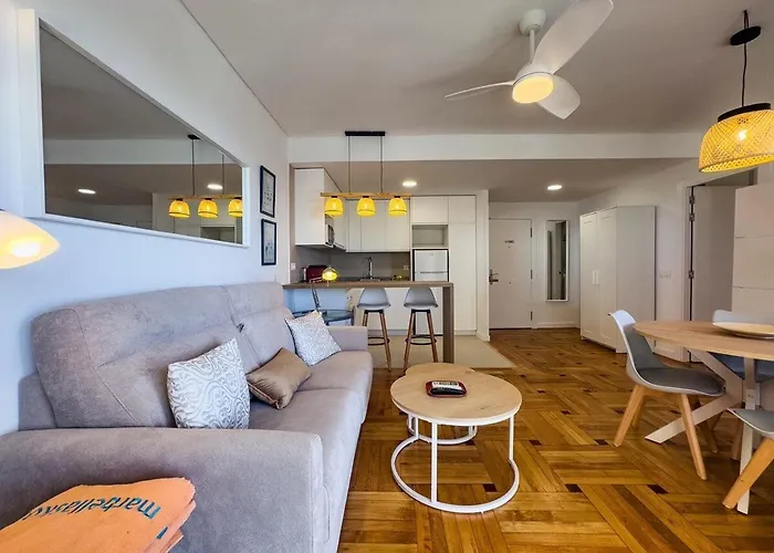 Valdecantos 6b- Front Line Harbour *